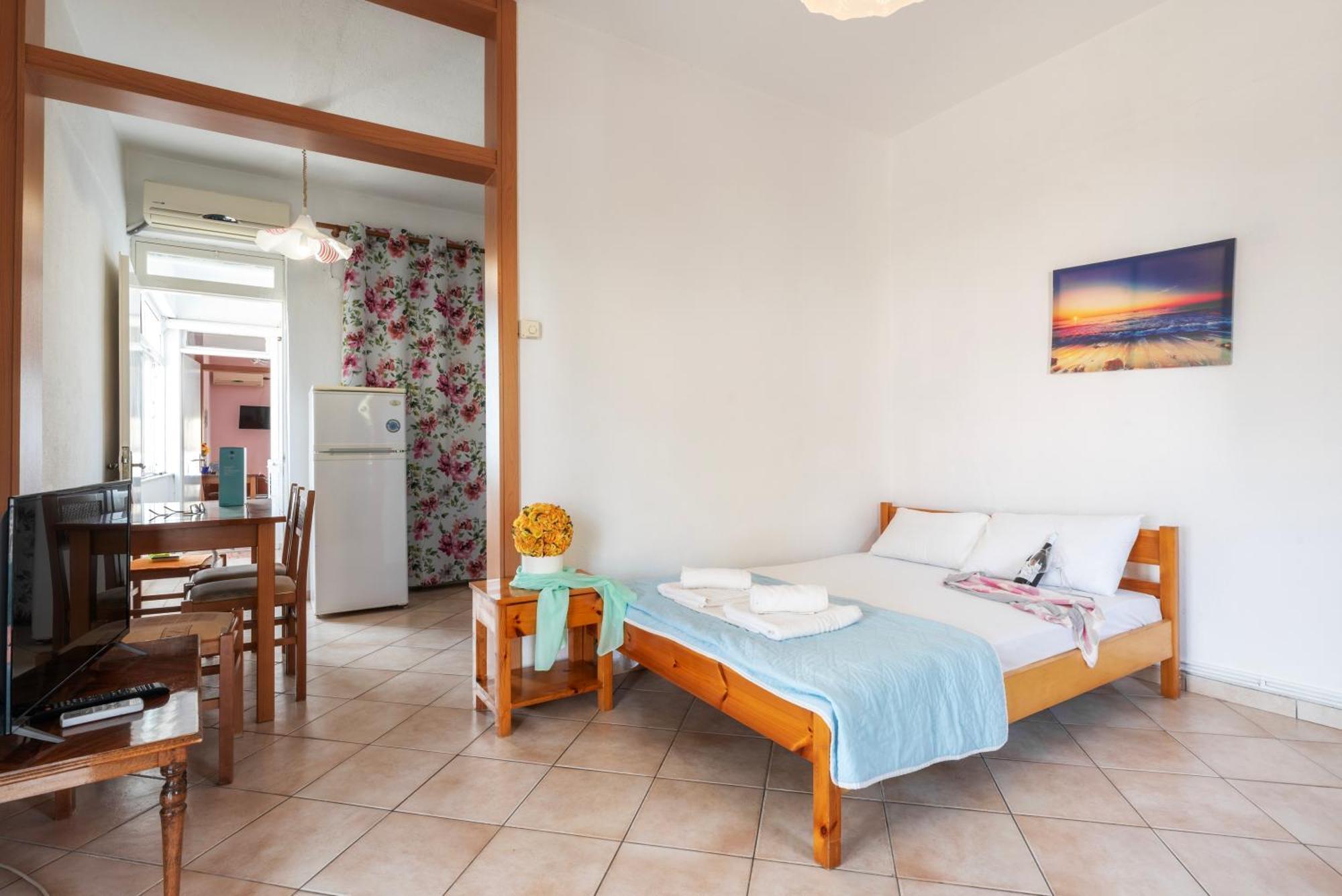 Marilena Apartments Anastasiou เวลิกา ภายนอก รูปภาพ