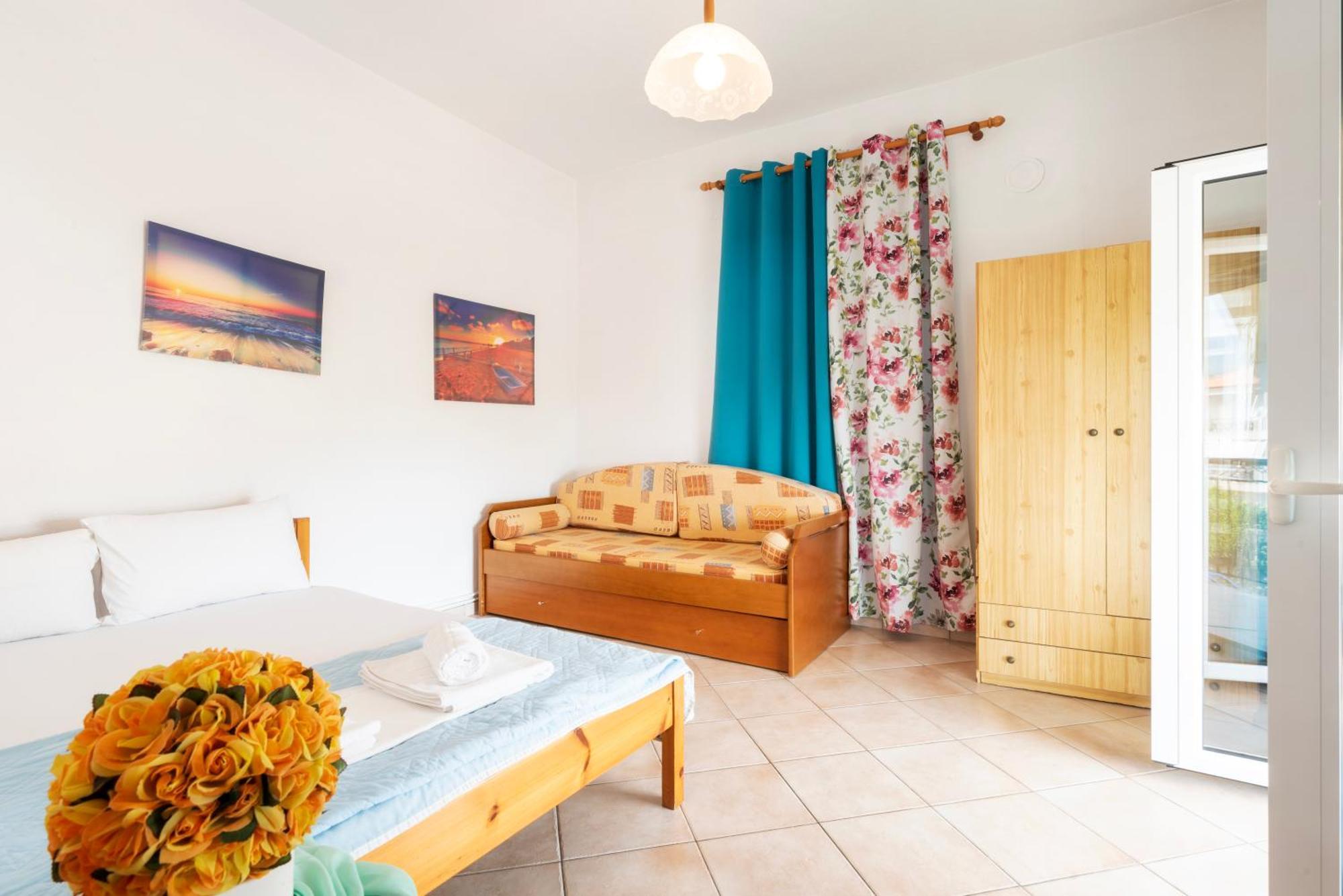 Marilena Apartments Anastasiou เวลิกา ภายนอก รูปภาพ